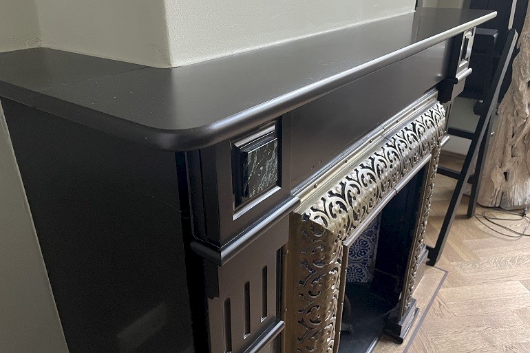 Noir de Mazy schouw donker zoeten met de hand.